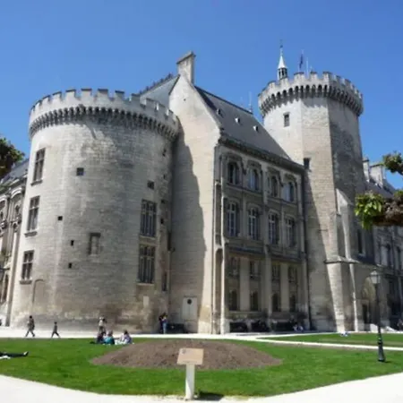 L'atelier - 500m Musee Bd